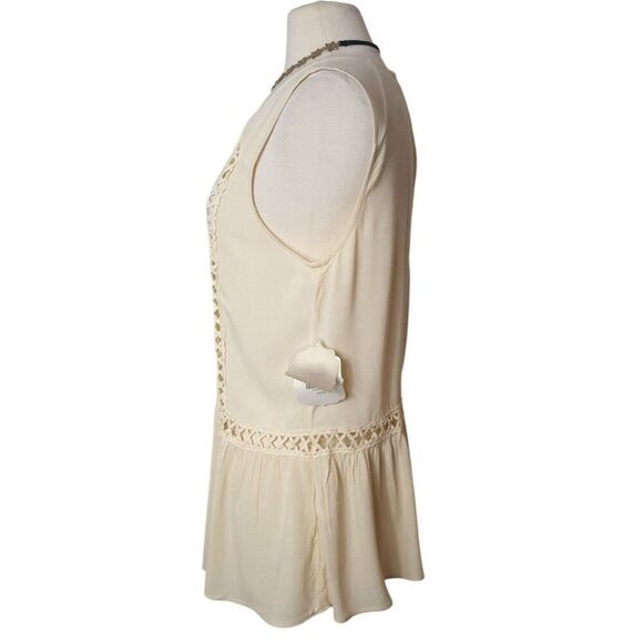 Altard State Ivory Sleeveless Peplum Top M Eyelet Lace Coquette Crochet Accents - Picture 2 of 7